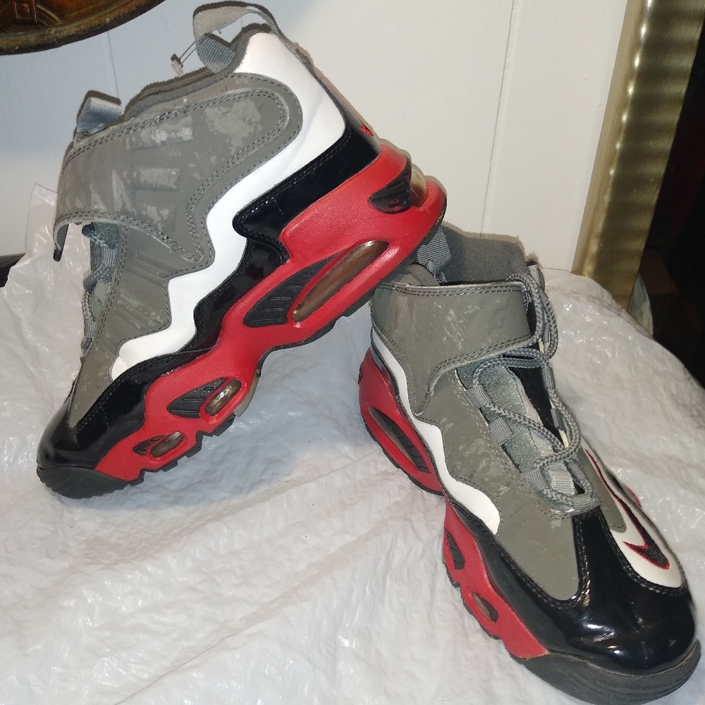 - Ken Griffey Jr's
